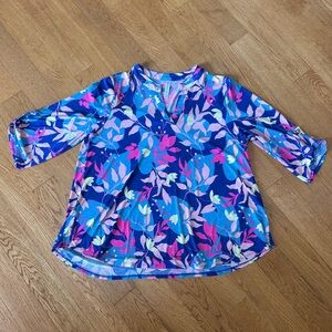 Vibrant Leaf Patterned Women's Blouse